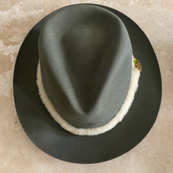 Stetson Accessories - STETSON felt hat sage with fur detail fly feather
